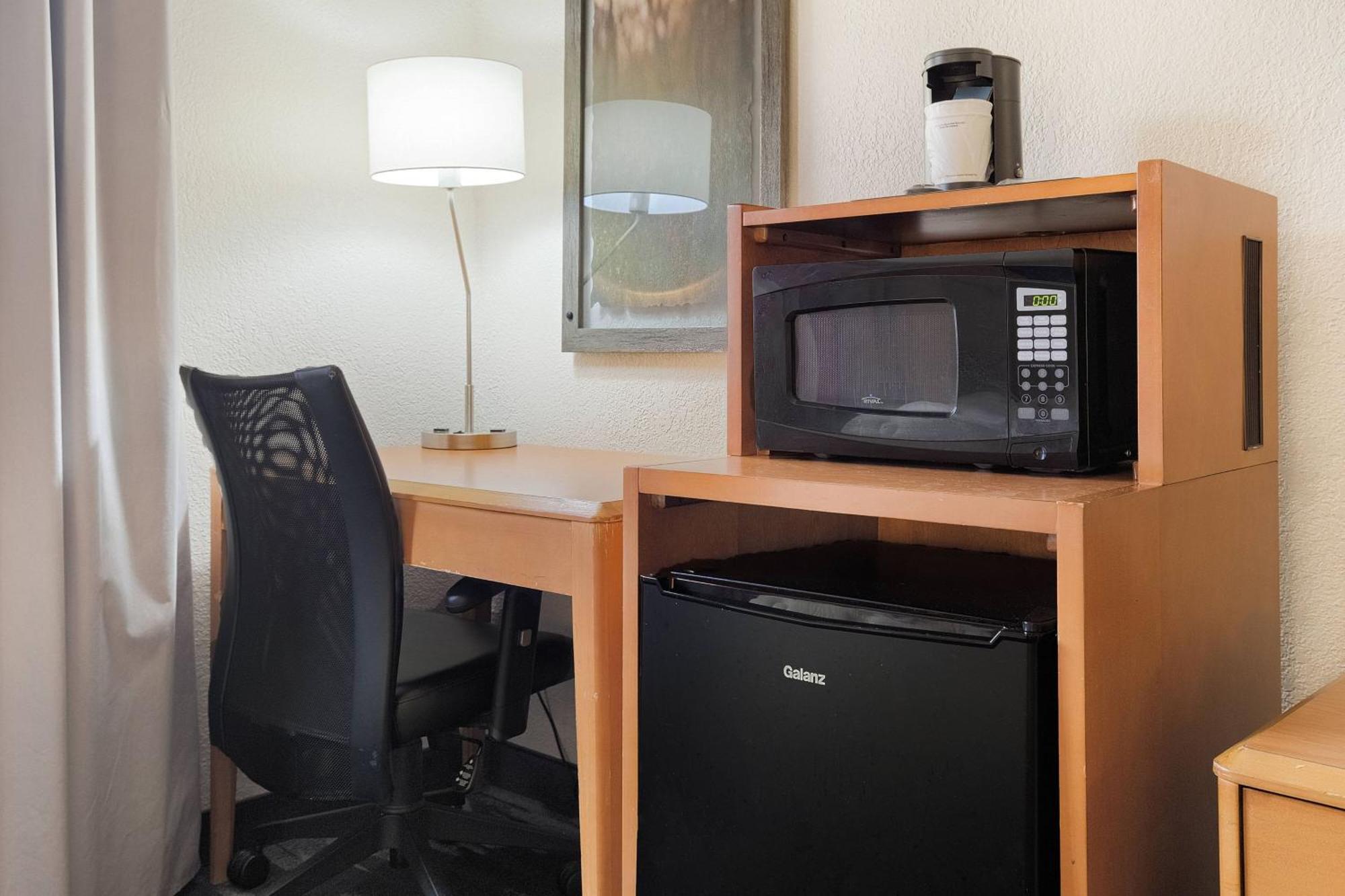Fairfield Inn And Suites Mobile Bagian luar foto