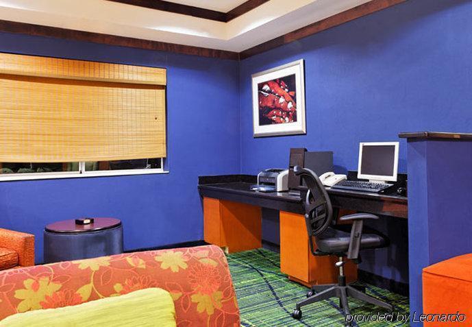 Fairfield Inn And Suites Mobile Bagian luar foto